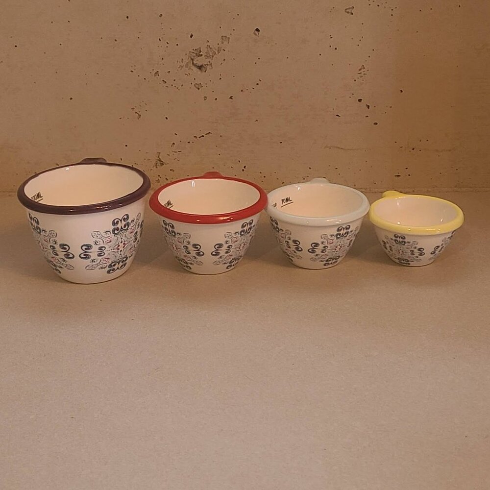 Set of Porcelain Measuring Cups